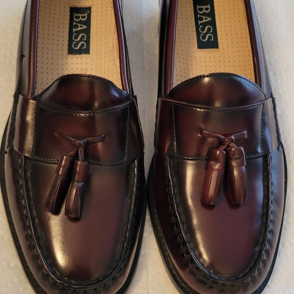 Mens Bass Burgandy Leather Loafers - Sz 8.5D